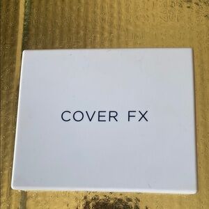 COVER FX Brown and Cream Blush Palette